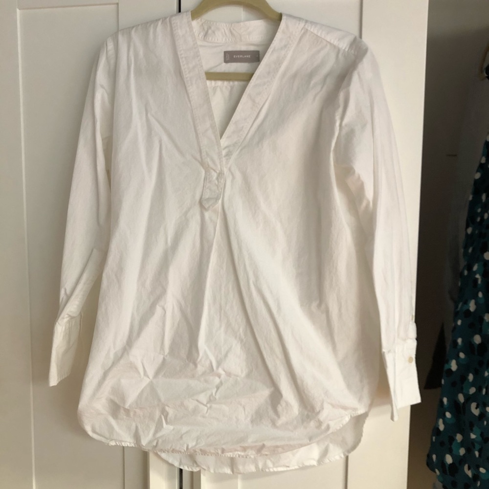 Everlane poplin v-neck tunic shirt